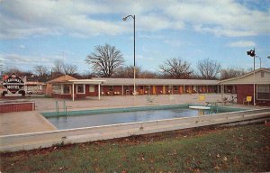 Bowling Green Kentucky Cardinal Motel Swimming Pool Vintage Postcard AA33005