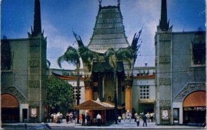 Grauman's Chinese Theatre Hollywood CA Postcard PC76