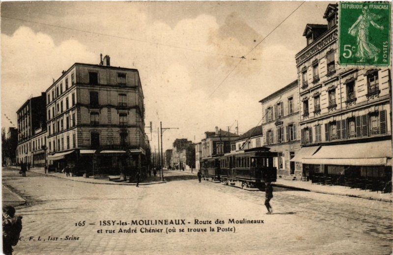 CPA ISSY-les-MOULINEAUX Route des Moulineaux. Rue Andre Chenier. (509689)