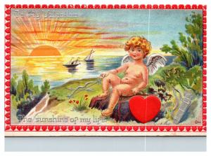 Valentines , Cupid . Sunrise, Ocean scene