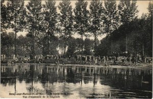 CPA BRAY-SUR-SEINE Bords de la Seine baignade (979988)