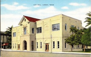 View of City Hall, Laredo TX Vintage Postcard L47