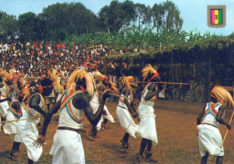 VINTAGE CONTINENTAL SIZE POSTCARD UMUNSI MUKURU FIESTA TYPICAL OF RWANDA AFRICA