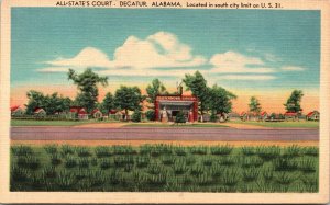 Postcard Alabama Decatur All State's Court Cottages Gas Station LINEN 1940s V70