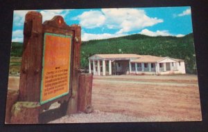 VINTAGE UNUSED  POSTCARD - THE GATE HOUSE, GLORIETA BAPTIST ASSEMBLY, NEW MEXICO