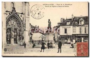 Arcis on Paddle - Place of the Republic - Portal & # Danton 39Eglise and Stat...