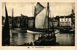 CPA DOUARNENEZ - Le Port (252773)