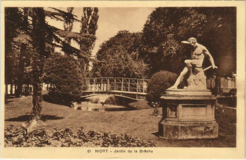 CPA NIORT Jardin de la Breche (1140661)