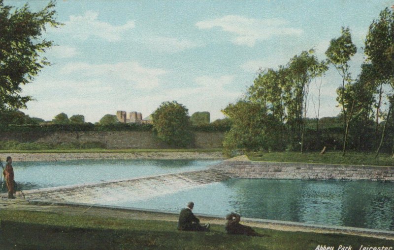 Leicestershire Postcard - Abbey Park, Leicester   RS22769