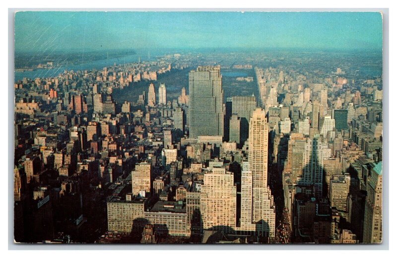 Skyline View From Empire State Building NewYork City NY NYC Chrome Postcard N24