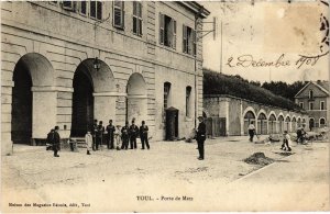 CPA Militaire Toul - Porte de Metz (90359)