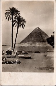 Egypt Gizeh Pyramid Cairo Vintage RPPC C009