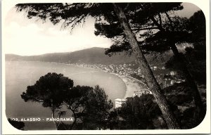 c1920 ALASSIO SPIGGIA ITALY BEACHSIDE PANORAMIC VIEW RPPC POSTCARD 42-346