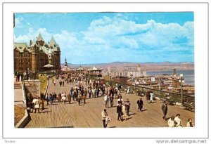 La Terrasse Dufferin Rendez-Vous Des Quebecois Et Des Visiteurs Du Monde Enti...