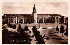 CPA La ROCHELLE - La Gare (480968)