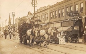 RPPC Washington ABERDEEN Parade Street Scene Hotel Gordon 1910s Photo Postcard