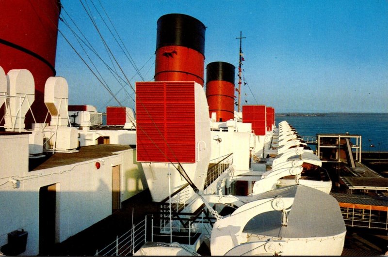 M S Queen Mary Three Smoke Stacks
