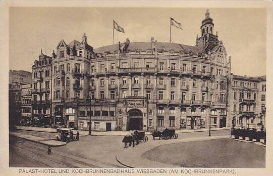 Germany Wiesbaden Palast Hoten und Kochbrunnenbadhaus