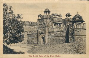 India The Delhi Gate of the Fort Delhi 05.50