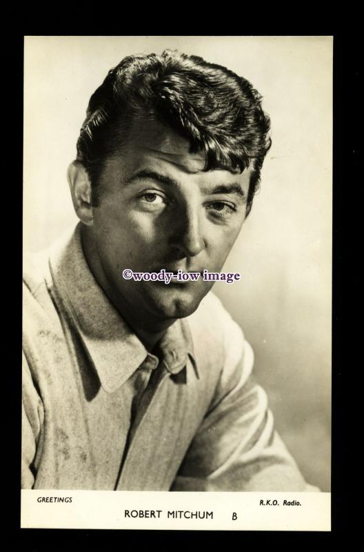 b6426 - Film Actor - Robert Mitchum B - R.K.O.Radio - plain back - postcard