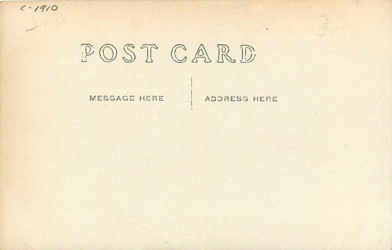 Postcard RPPC C-1910 South Dakota Garretson Chimney Rock Palisades SD24-2468