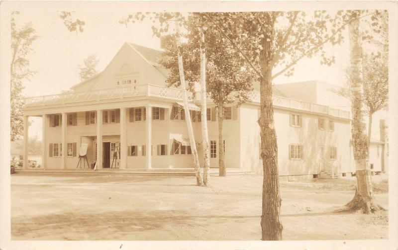 Lakewood-Skowhegan Maine~Lakewood Inn on Quebec Highway~1930s Roadside RPPC