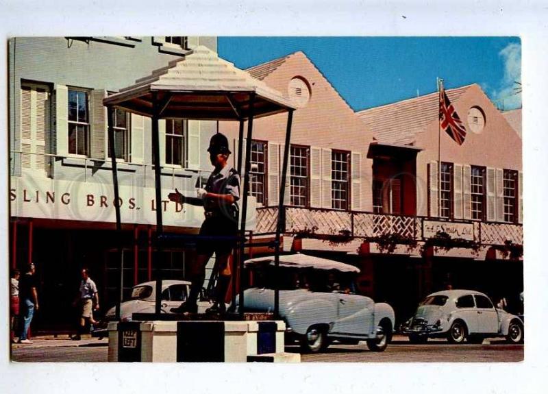 206407 BERMUDA Hamilton policeman Vintage photo postcard