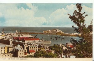 Channel Islands Postcard - St Peter Port - Guernsey - Ref TZ784