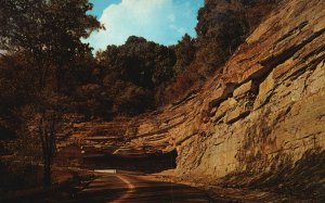 Vintage Postcard Hanging Rock Hill On Indiana Highway 7 Near Madison Indiana IN