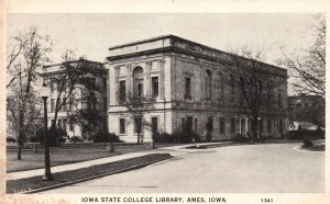 Iowa State College Library Historical Building Landmark Ames Lowa IA Postcard