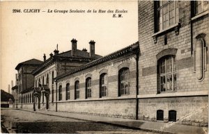 CPA Clichy - Le Groupe Scolaire de la Rue des Ecoles (274384)