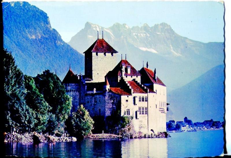 Postal 016551: LAC LEMAN - Le Chateau de Chilion et les Dents du Midi