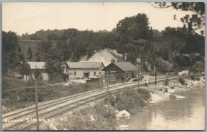 PUTMAN STATION NY RAILROAD RAILWAY DEPOT ANTIQUE REAL PHOTO POSTCARD RPPC