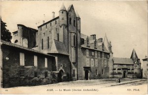 CPA Albi Le Musee FRANCE (1016200)