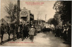 CPA TROYES Fetes de la Bonneterie - Le Cortege Boulevard Danton (179226)