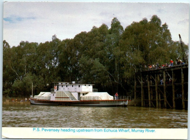 M-12134 PS Pevensey heading upstream from Echuca Wharf Murray River Australia