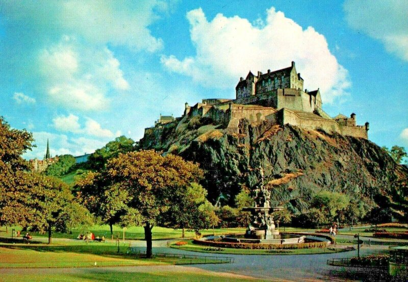 Vintage Postcard Arthur Dixon Edinburgh Castle Scotland unposted