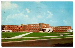 Postcard SCHOOL SCENE Muncie Indiana IN AR3878