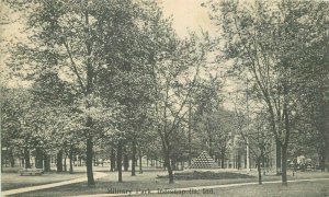 Indiana Indianapolis Military Park Kresge Wilson undivided Postcard 22-458