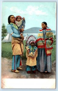 Native American Family USA Postcard