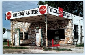 SAN ANTONIO, TX ~ Roadside WELCOME TRAVELERS GAS STATION  4x6 Modern Postcard