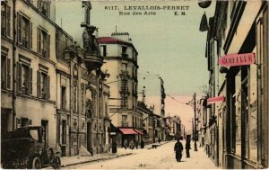 CPA LEVALLOIS-PERRET - Rue des Arts (986968)