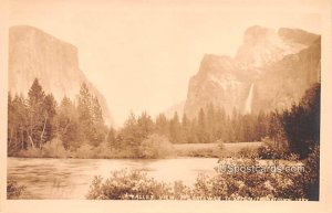 Valley View - Yosemite National Park, CA