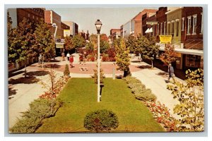 Vintage 1940's Postcard Centralia's Downtown Mall Centralia, Illinois