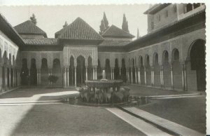 Spain Postcard - Granada - Alhambra - Patio De Los Leones - TZ11233