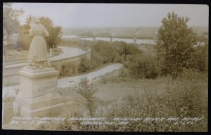 Pioneer Mother Monument Lexington Missouri