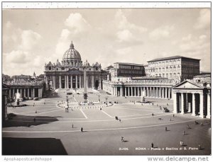 Italy Roma Rome Piazza e Basilica di San Pietro