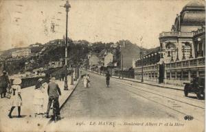 CPA Le HAVRE - Boulevard Albert I.er et la Heve (201121)