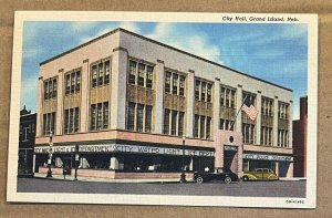 VINTAGE UNUSED .01 LINEN  POSTCARD - CITY HALL, GRAND ISLAND, NEBRASKA