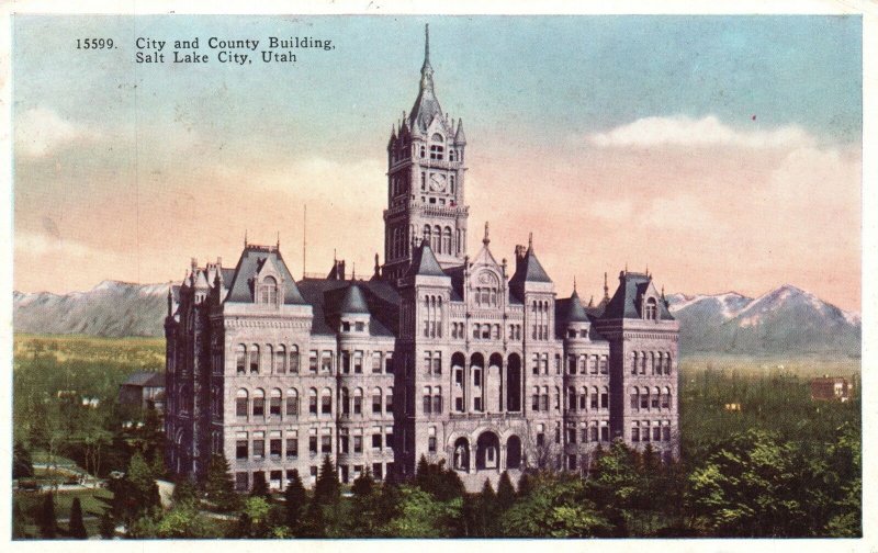 Vintage Postcard 1940 City & County Building Salt Lake City Utah UT